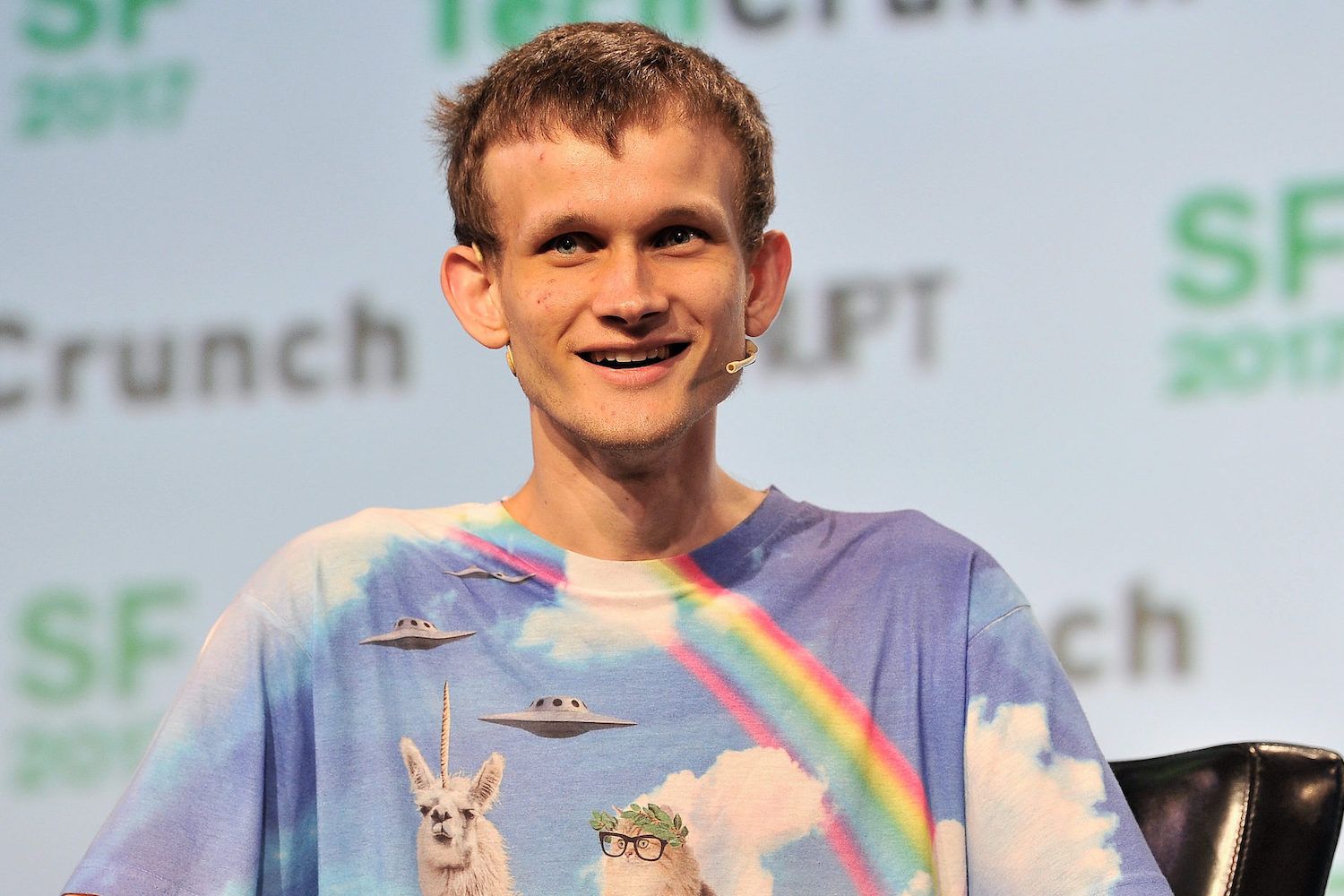 Vitalik Buterin Issues Warning About Restaking Ethereum